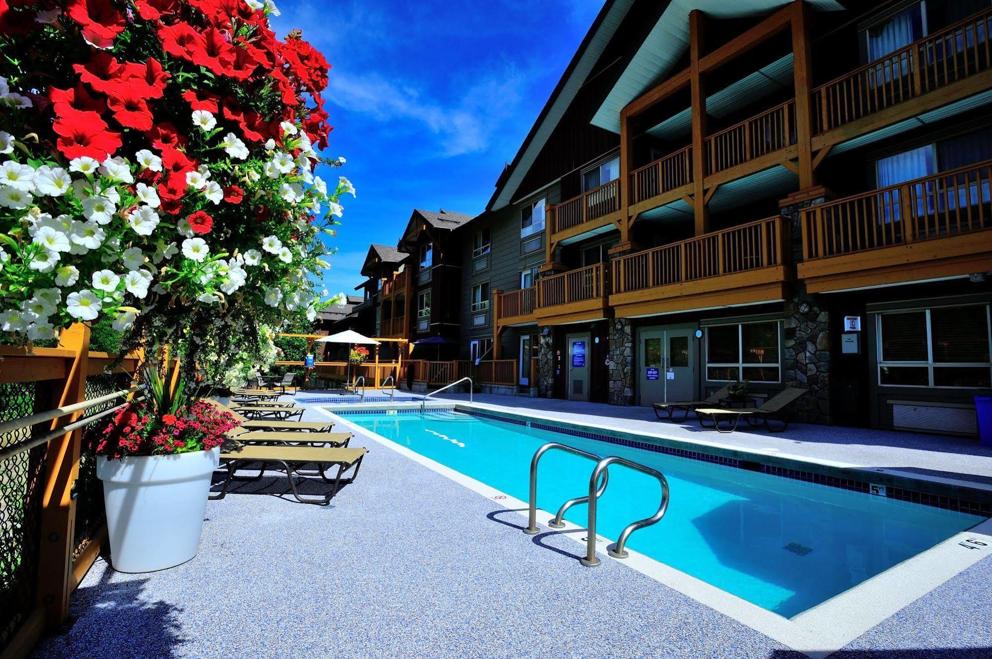 Pemberton Valley Lodge Exterior foto
